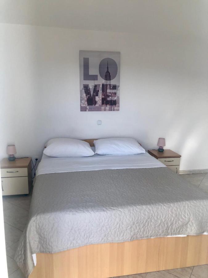 Apartmani Leona Bibinje Exterior photo